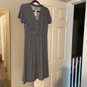 LL Bean navy and white print dress